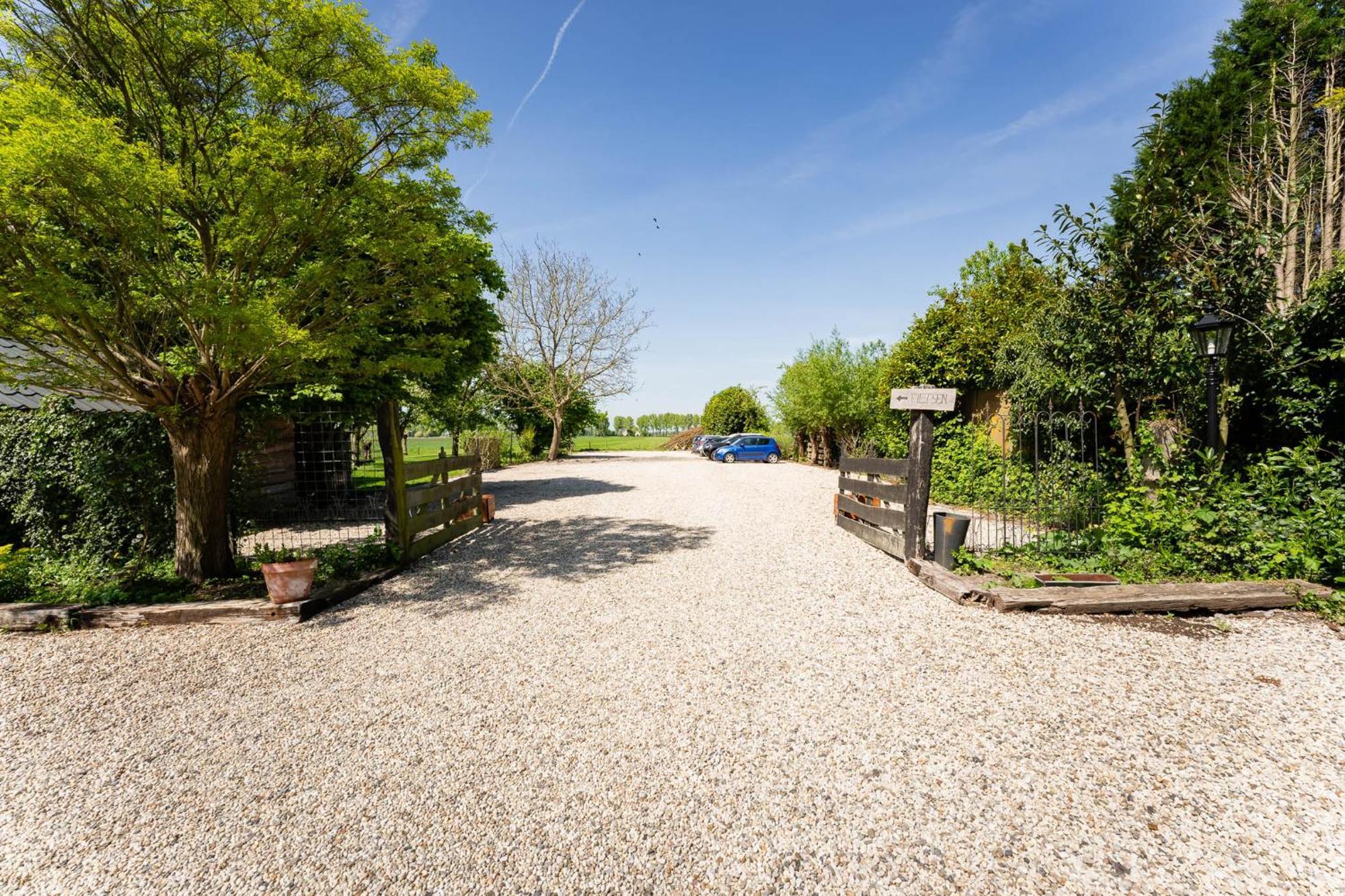 Herberg De Lingehoeve Oosterwijk Esterno foto